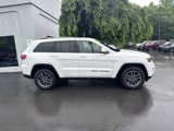 Used 2020 Jeep Grand Cherokee Laredo w/ Laredo X Package image 2