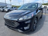 Used 2022 Ford Escape SE w/ SE Sport Appearance Package image 2