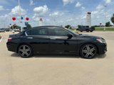 Used 2017 Honda Accord Sport image 4
