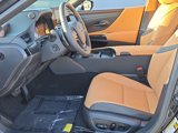 Certified 2025 Lexus ES 350 w/ Premium Package image 5
