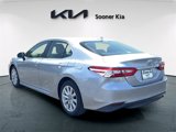 Used 2020 Toyota Camry LE image 4