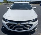 Used 2023 Chevrolet Malibu LT image 2