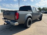 Used 2019 Nissan Frontier SV image 3