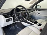 Used 2025 Porsche Macan image 4