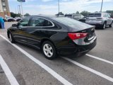 Used 2023 Chevrolet Malibu LT image 3