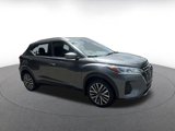 Used 2024 Nissan Kicks SV image 2