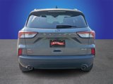 Used 2021 Ford Escape SE w/ SE Sport Appearance Package image 5
