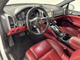 Used 2016 Porsche Cayenne image 4