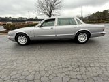 Used 2001 Jaguar XJ8 image 2