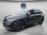 Used 2022 Volkswagen Tiguan SE R-Line image 3