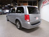 Used 2015 Dodge Grand Caravan SXT image 3