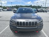 Used 2019 Jeep Cherokee Trailhawk image 3