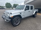 Used 2023 Jeep Gladiator Overland image 3