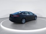 Used 2016 Ford Fusion SE w/ Equipment Group 202A image 3