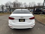 Used 2018 Hyundai Accent SE image 6