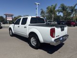 Used 2019 Nissan Frontier SV image 3