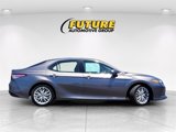 Certified 2018 Toyota Camry XLE image 4