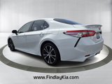 Used 2018 Toyota Camry SE w/ Moonroof Package image 6