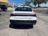Certified 2024 Hyundai Elantra SE image 4