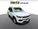 Used 2023 Jeep Compass Latitude image 3