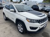 Used 2020 Jeep Compass Latitude w/ Mopar Graphics Package image 4