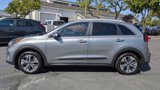 Used 2022 Kia Niro EX Premium image 6