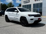 Used 2018 Jeep Grand Cherokee Altitude image 2