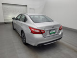 Used 2016 Nissan Altima 2.5 SL w/ 2.5 Technology w/LED Package image 5