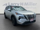 Used 2024 Nissan Rogue SV image 4