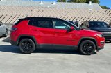Used 2020 Jeep Compass Latitude image 2