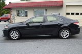 Used 2018 Toyota Camry LE image 2