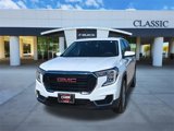 Used 2024 GMC Terrain SLE image 3