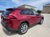 Used 2019 Toyota RAV4 Limited image 4