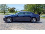 Used 2015 Chrysler 300 C image 4
