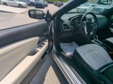 Used 2013 Chrysler 200 Limited image 3
