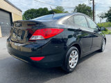 Used 2012 Hyundai Accent GLS image 3
