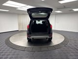 Used 2019 Ford Escape SE image 5
