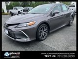 Used 2022 Toyota Camry XLE image 3