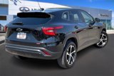 Used 2024 Chevrolet Trax RS image 2