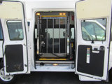 Used 2007 Ford E-350 and Econoline 350 Extended Super Duty image 2