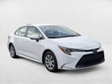Used 2022 Toyota Corolla LE image 3