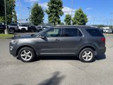 Used 2017 Ford Explorer XLT image 2