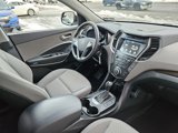Used 2017 Hyundai Santa Fe SE image 4