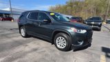 Used 2019 Chevrolet Traverse LT image 2