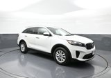 Used 2019 Kia Sorento LX w/ LX Convenience Package image 4