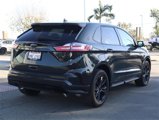 Used 2024 Ford Edge SE w/ Black Appearance Package image 4