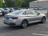 Certified 2024 Volkswagen Jetta SE image 4