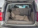 Used 2016 Chevrolet Suburban LT image 4