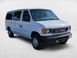 Used 2007 Ford E-150 and Econoline 150 Wagon image 4
