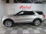 Used 2022 Ford Explorer Platinum w/ Equipment Group 601A image 2